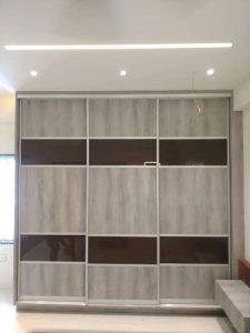 gallery-pictures-images-of-lacquer-glass-wardrobes-designs-in-noida-delhi-gurgaon-noida-india (28)
