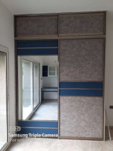 best-lacquer-glass-wardrobes-in-delhi-gurgaon-noida-faridabad-largest-wardrobe-company-india-25
