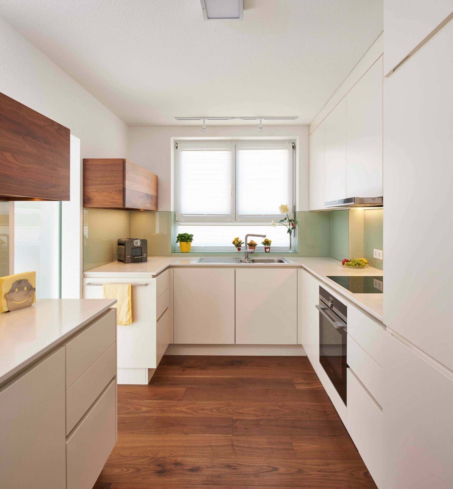 Get Free Visit & Designs for Your Modular Kitchens in Delhi | NCR | India
