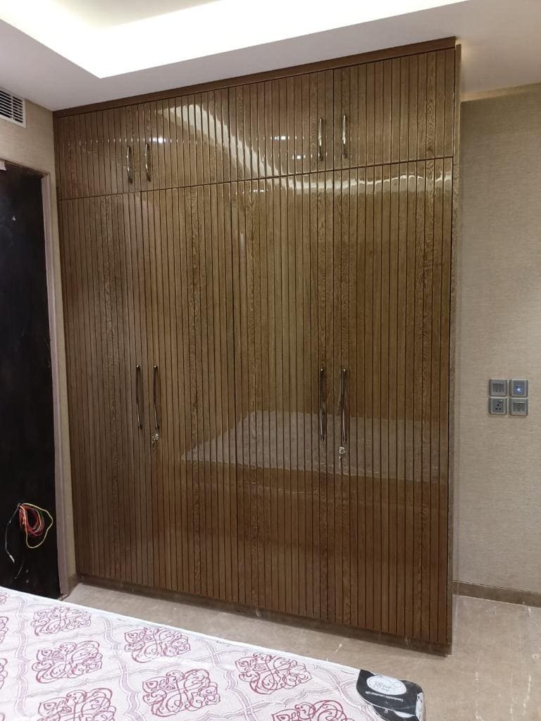 Wardrobes Dealers & Manufactures in Delhi