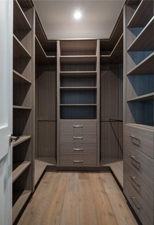 Wardrobes dealers in Gurgaon