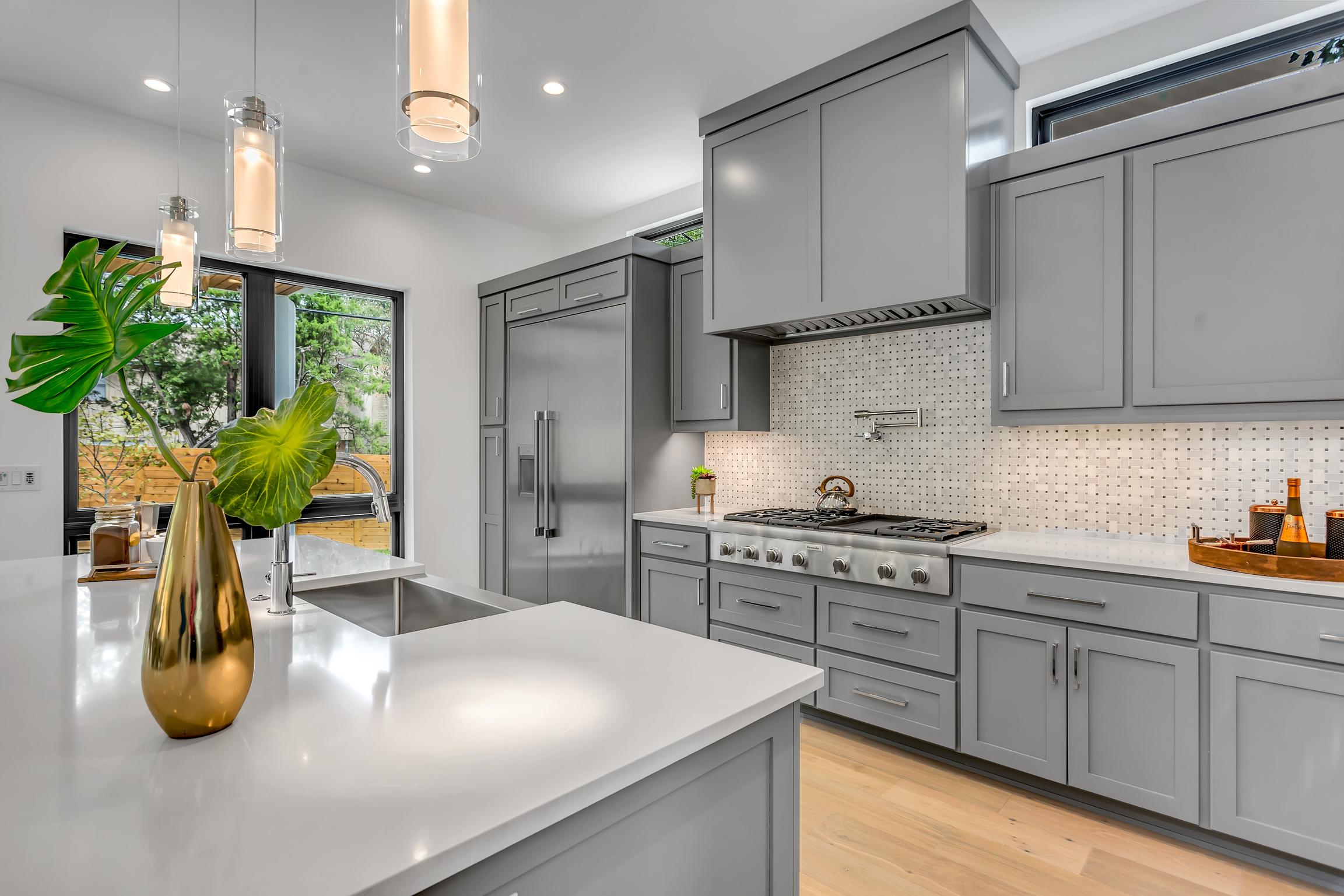 Polished modular Kitchen