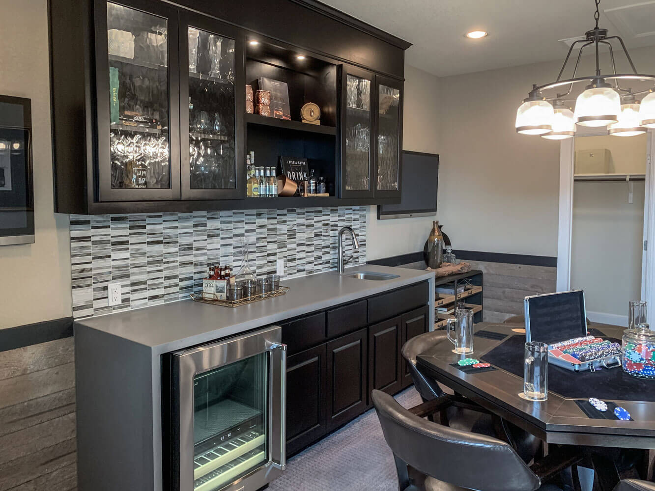 Top 10 Bar Unit Designs in Delhi - India