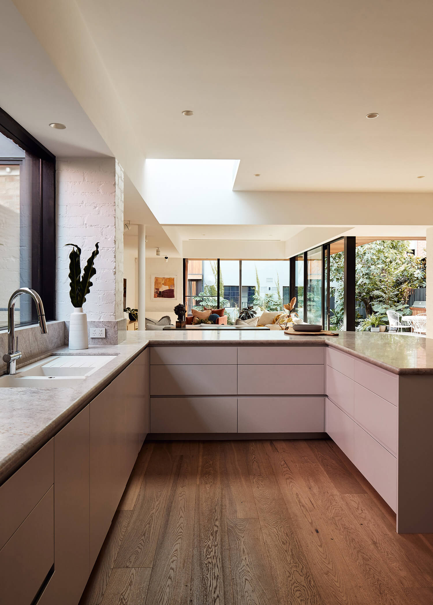 top modular kitchen delhi noida magazine 14817 Free Modular Kitchen Designs | Book a Visit Today in Delhi