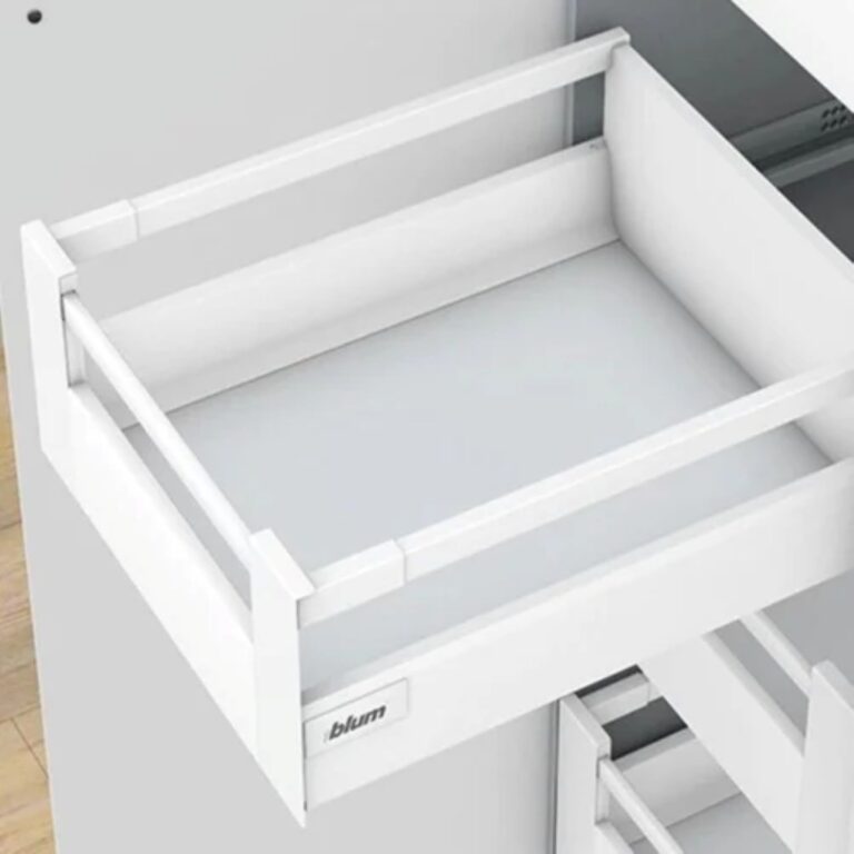 BLUM2