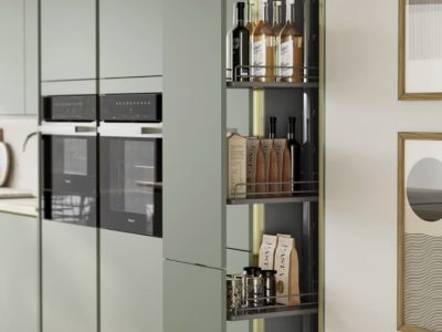 Howdens Pull Out Larder Kitchen Storage